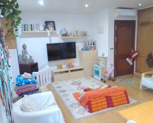 Sala d'estar de Apartament en venda en El Bosque amb Aire condicionat, Calefacció i Rentadora