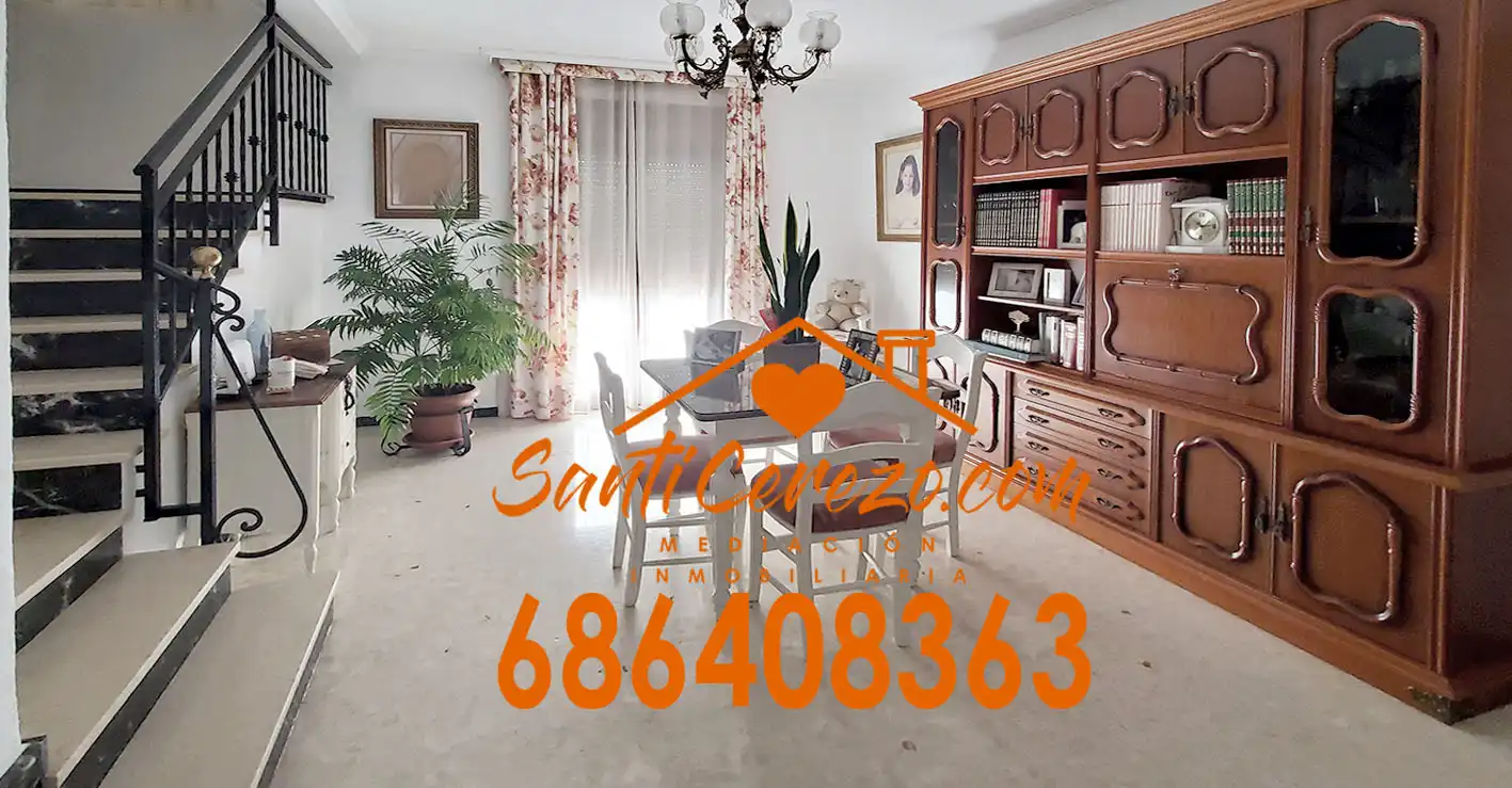 Casa amb terrassa en venda a Montilla, imagen 4