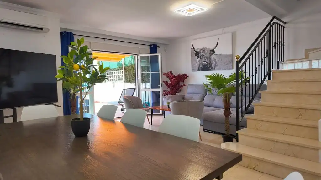 Comedor de Casa o chalet en venta en Benalmádena con Aire acondicionado, Terraza y Amueblado