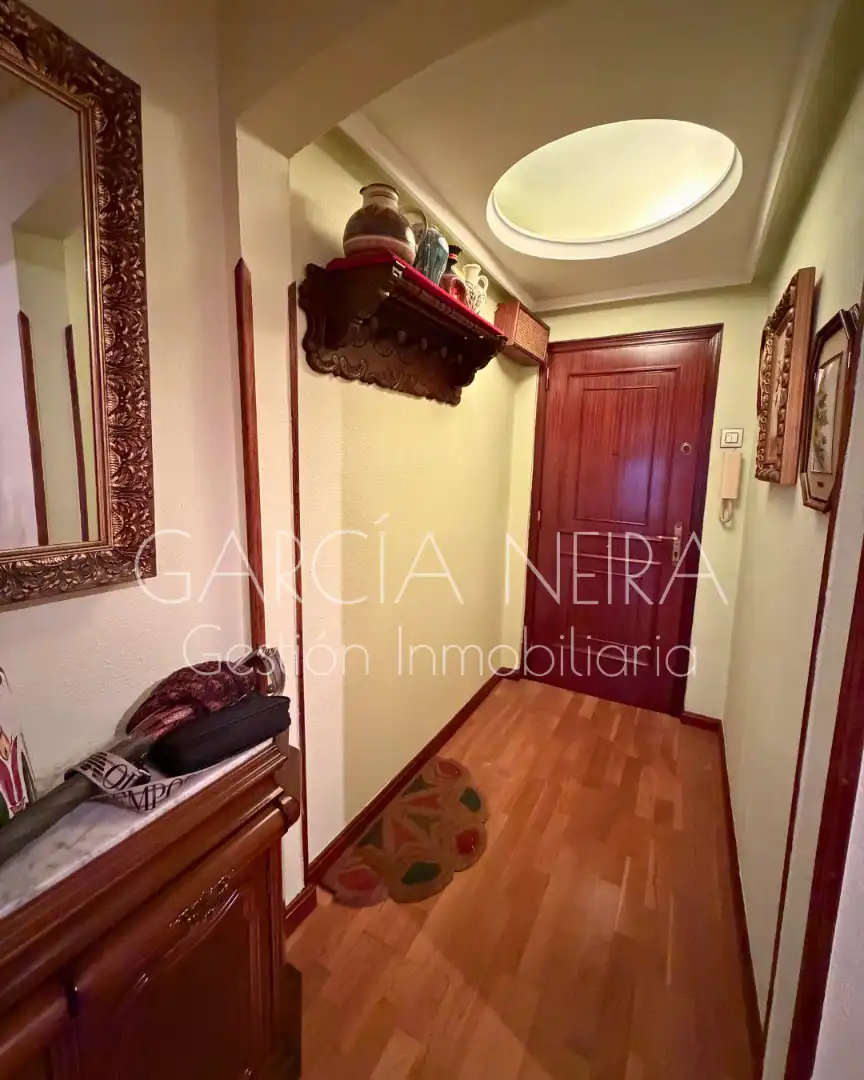Piso en venta en Gijón  con Calefacción, Parquet y Amueblado