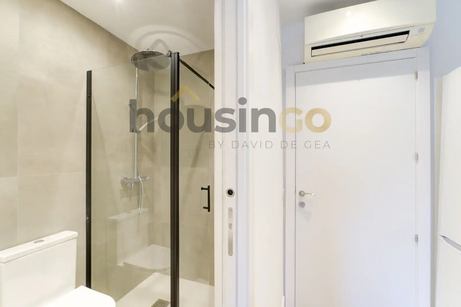 Habitación de Estudio de alquiler en Madrid con Aire acondicionado, Calefacción y Amueblado