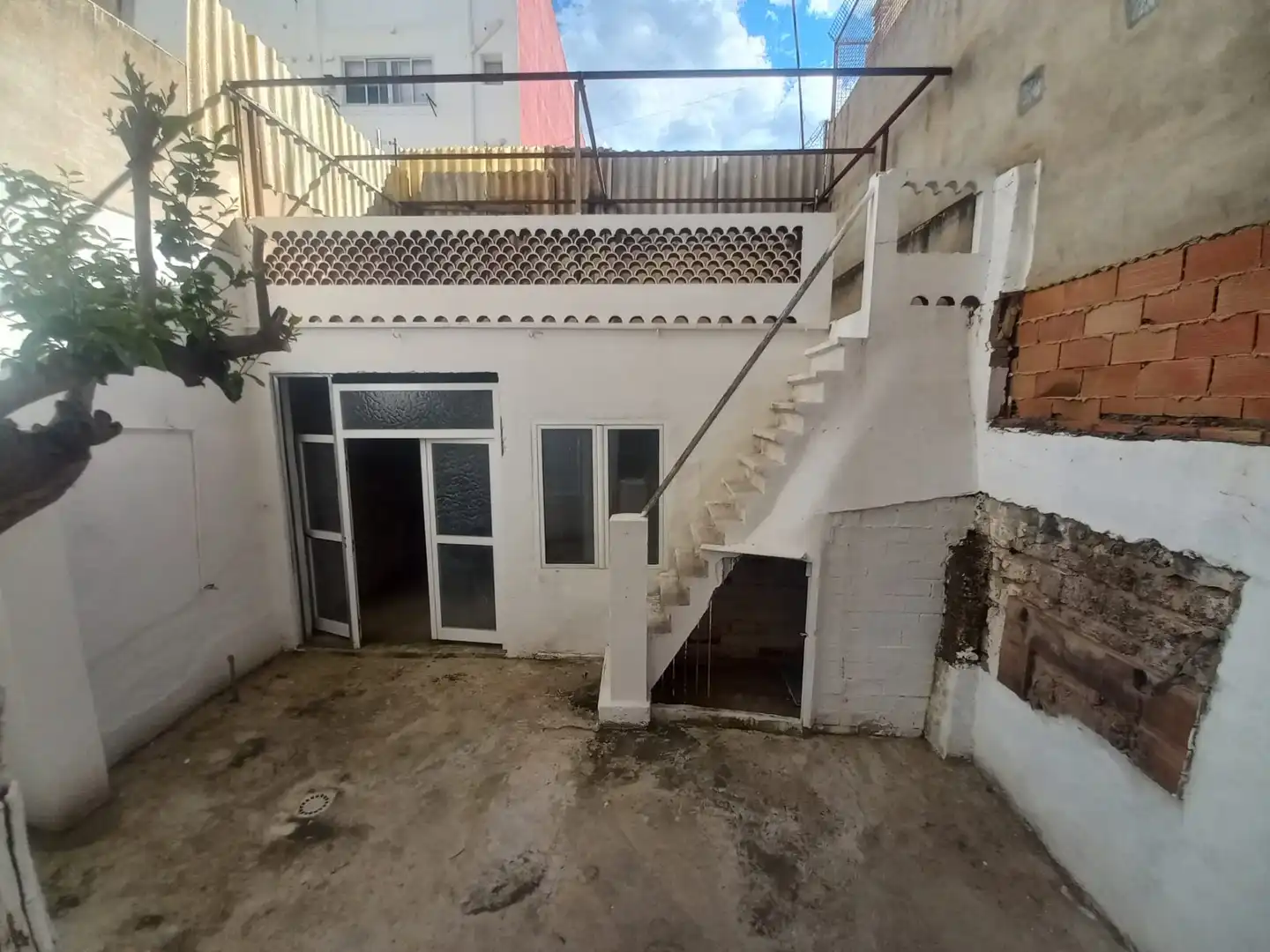 Local en venda en Burjassot amb Terrassa