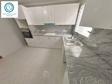 Penthouse mit Balkon zum Verkauf in Col.legis Nous