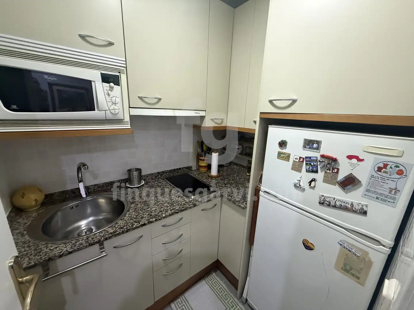 Cuina de Pis en venda en Barcelona amb Aire condicionat, Calefacció i Balcó