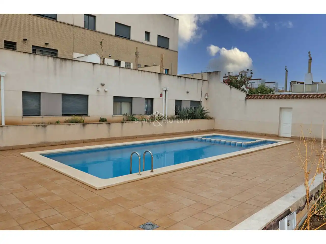 Piscina de Piso en venta en Montserrat con Aire acondicionado, Terraza y Piscina comunitaria