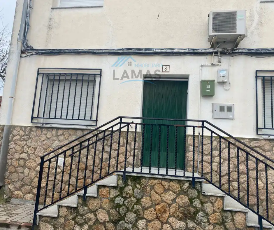 Vista exterior de Casa o chalet en venta en Belvís de Monroy con Aire acondicionado, Trastero y Amueblado