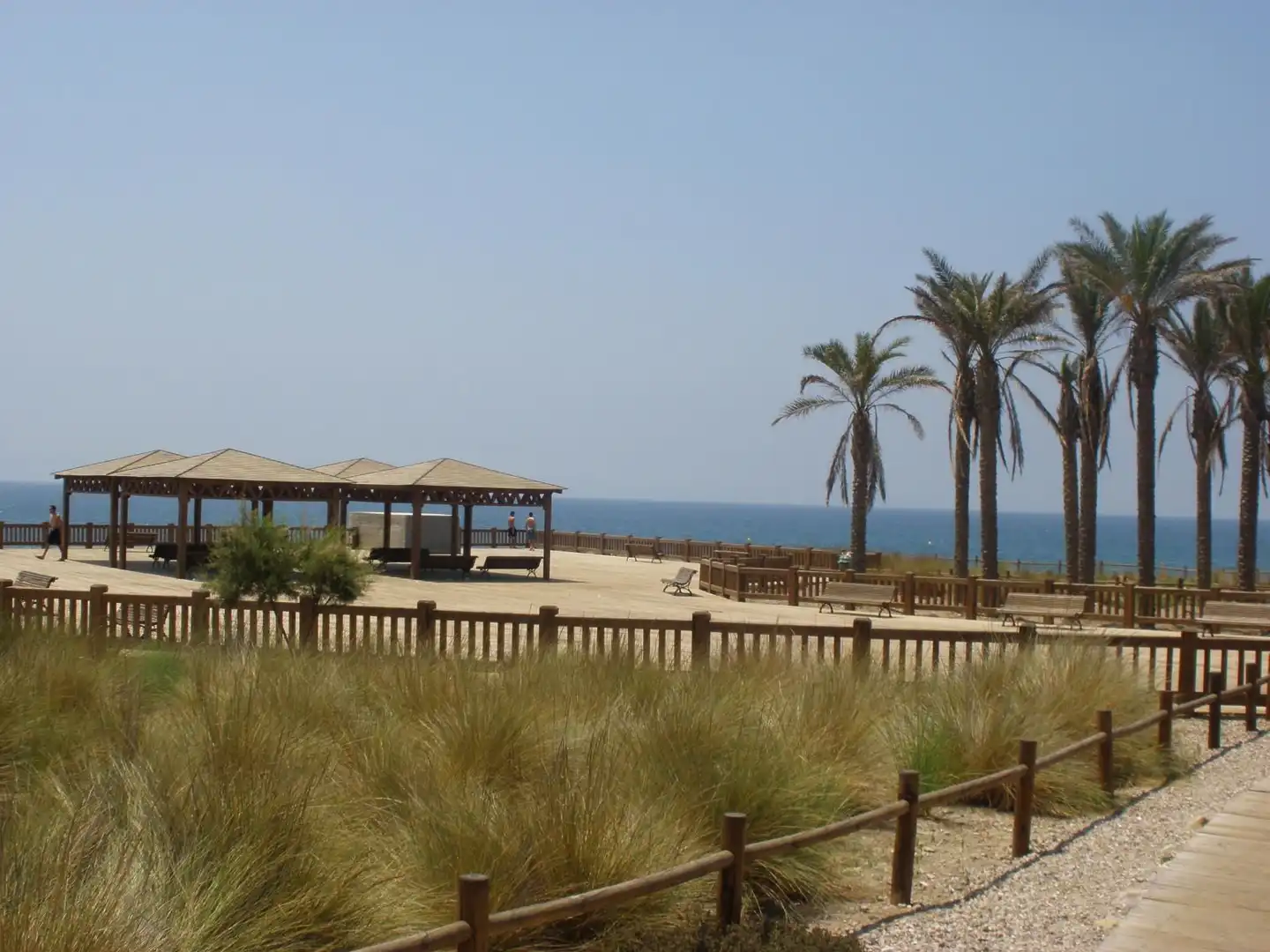 Piso en venta en Almería con Trastero, Amueblado y Piscina comunitaria