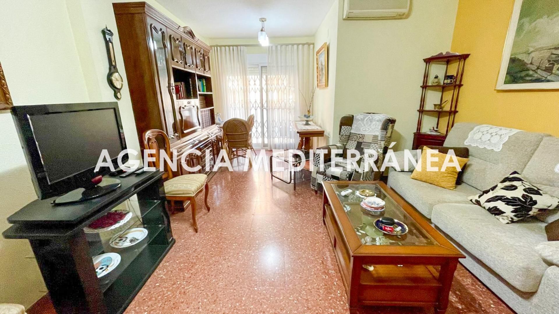 Sala d'estar de Pis en venda en  Valencia Capital amb Aire condicionat, Calefacció i Terrassa