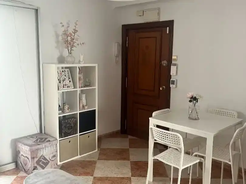Dormitori de Pis per a compartir en Cerro - Amate