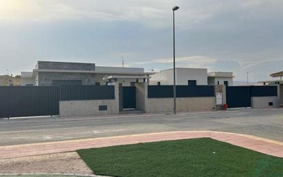 Vista exterior de Casa o xalet en venda en Fortuna amb Aire condicionat, Terrassa i Piscina