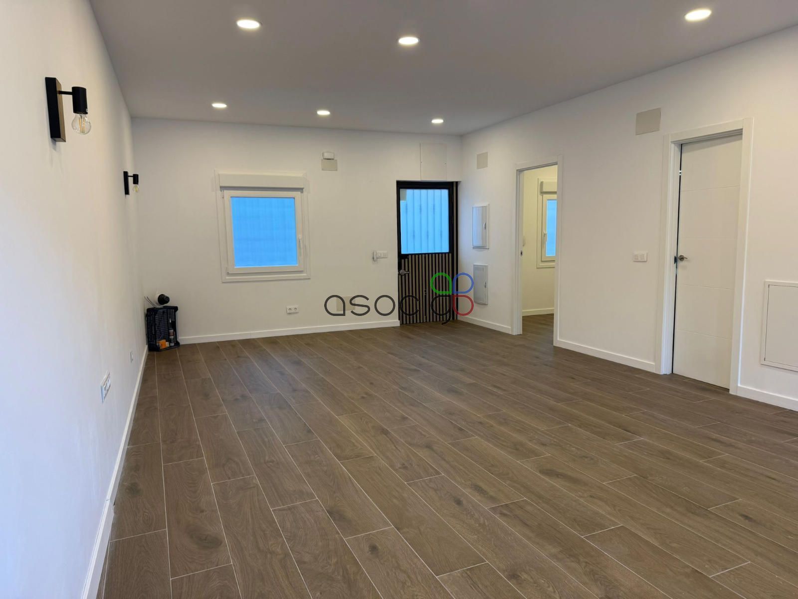 Casa adosada en venda en Guadalajara Capital amb Calefacció, Jardí privat i Piscina