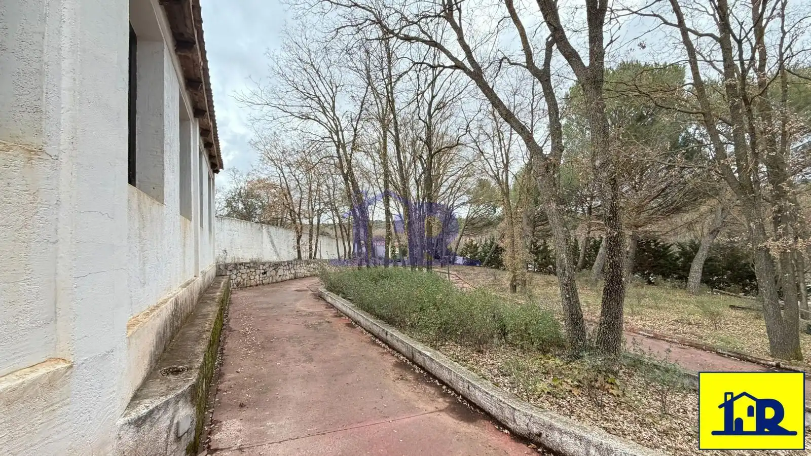 Casa adosada en venta en Arcas del Villar