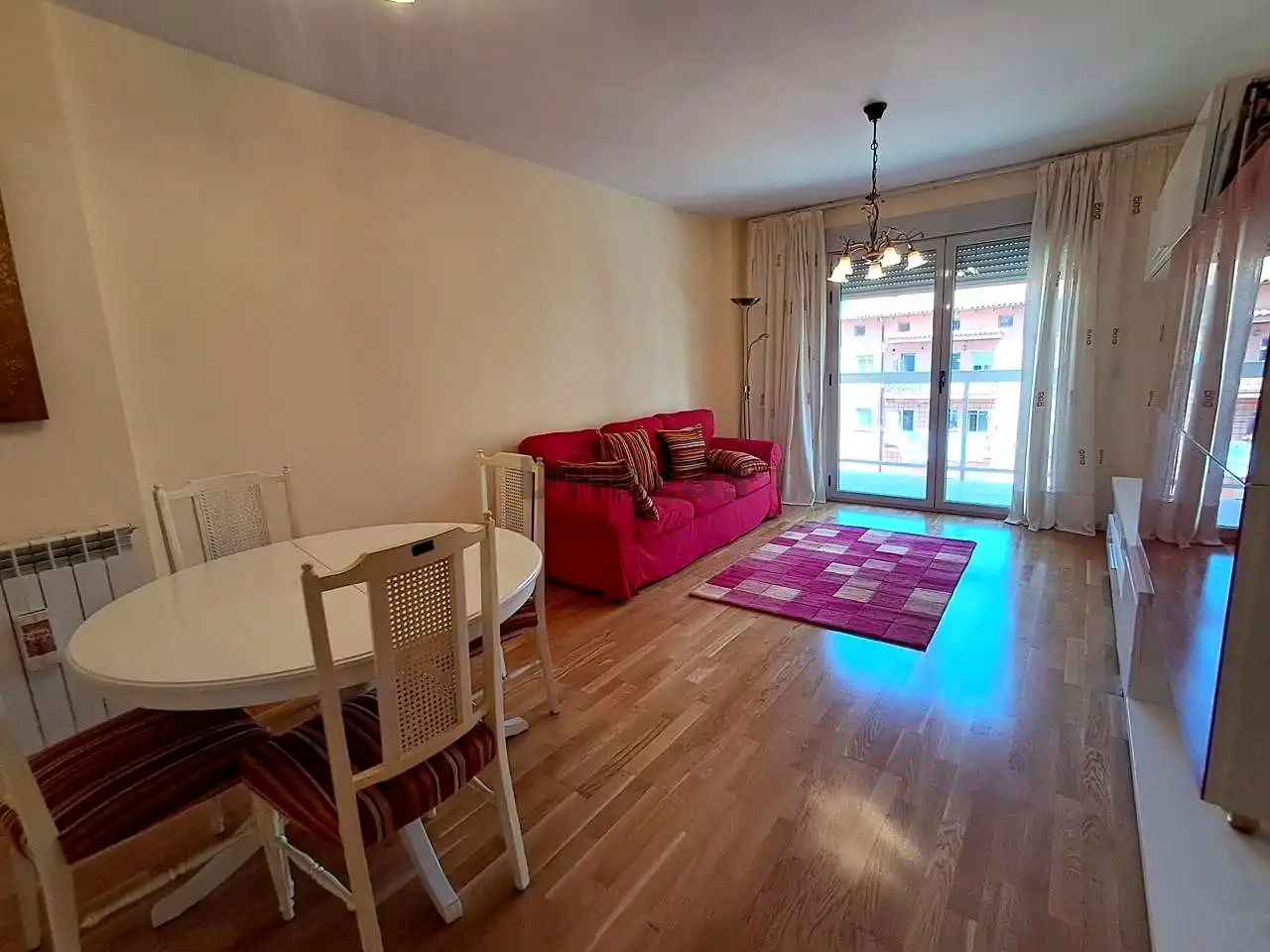 Flat for rent in Calle Italia, Ensanche - Fuenfresca