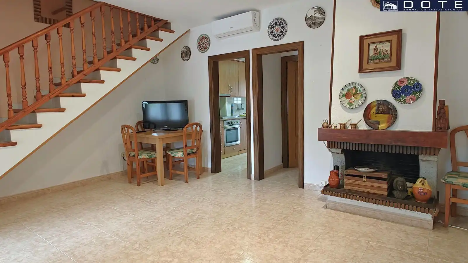 Sala de estar de Casa adosada en venta en Creixell con Terraza, Trastero y Alarma