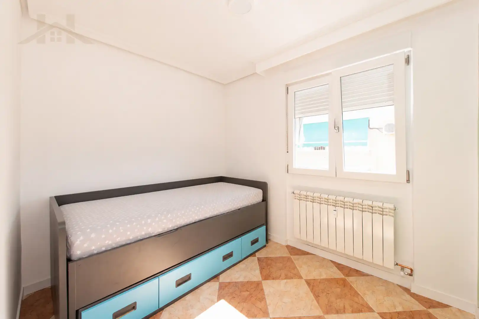 Habitación de Piso en venta en Valdemoro con Calefacción, Terraza y Horno