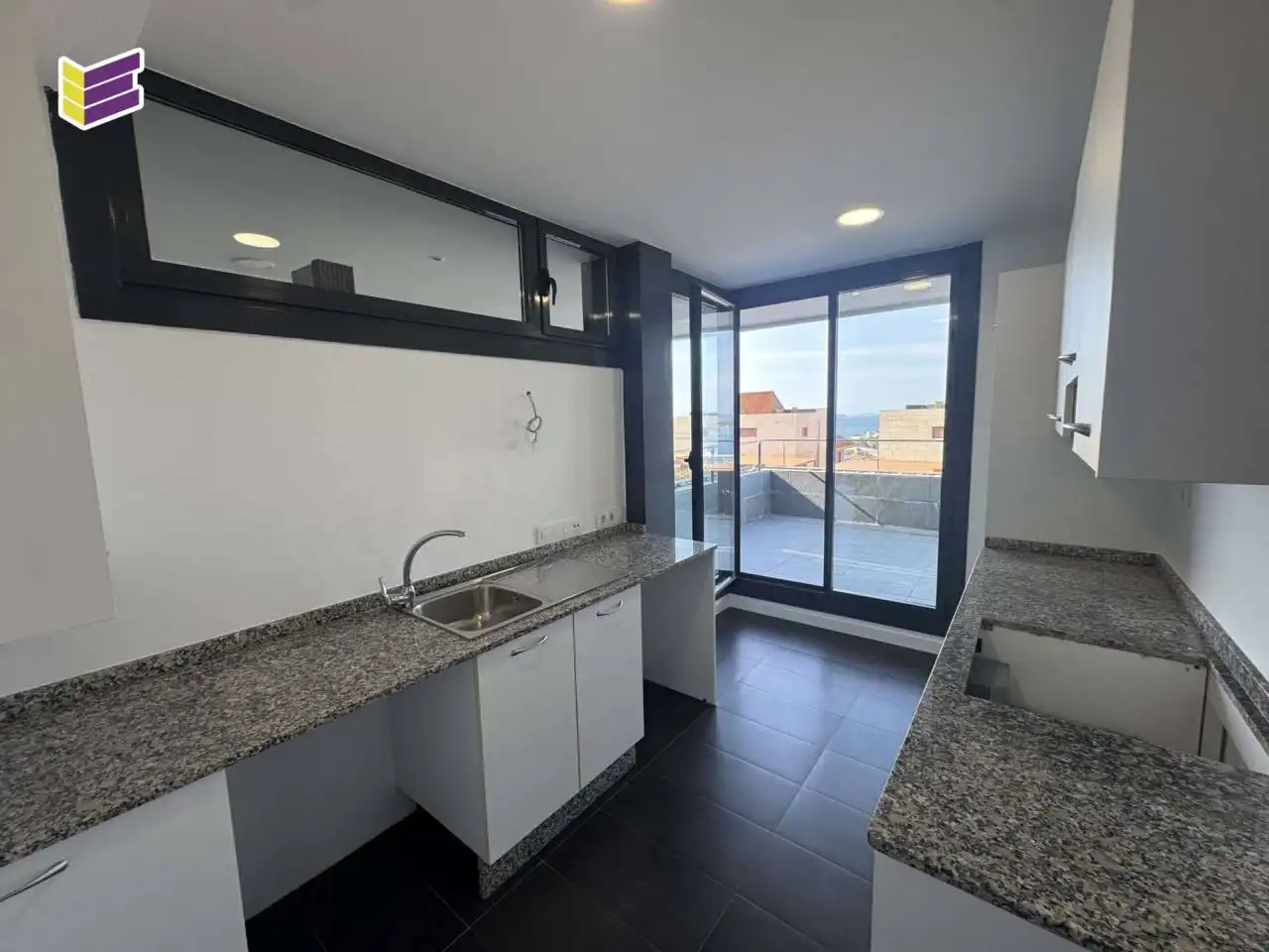 Flat with terrace for sale in Calle Vila Do Bispo 11, imagen 40