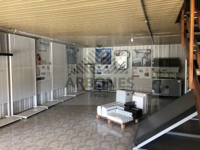 Fabrikhallen zur Miete in Vigo 