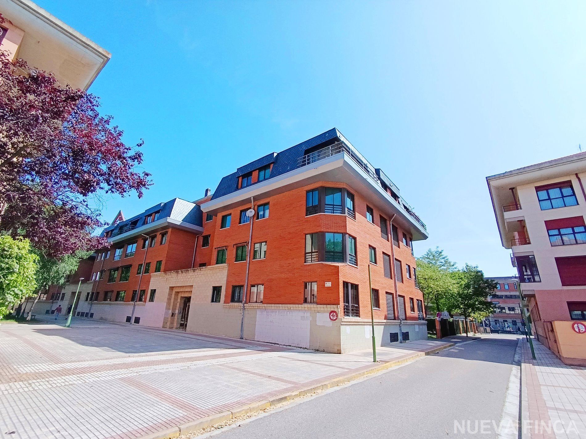 Exterior view of Flat for sale in Burgos Capital  with Heating and Terrace