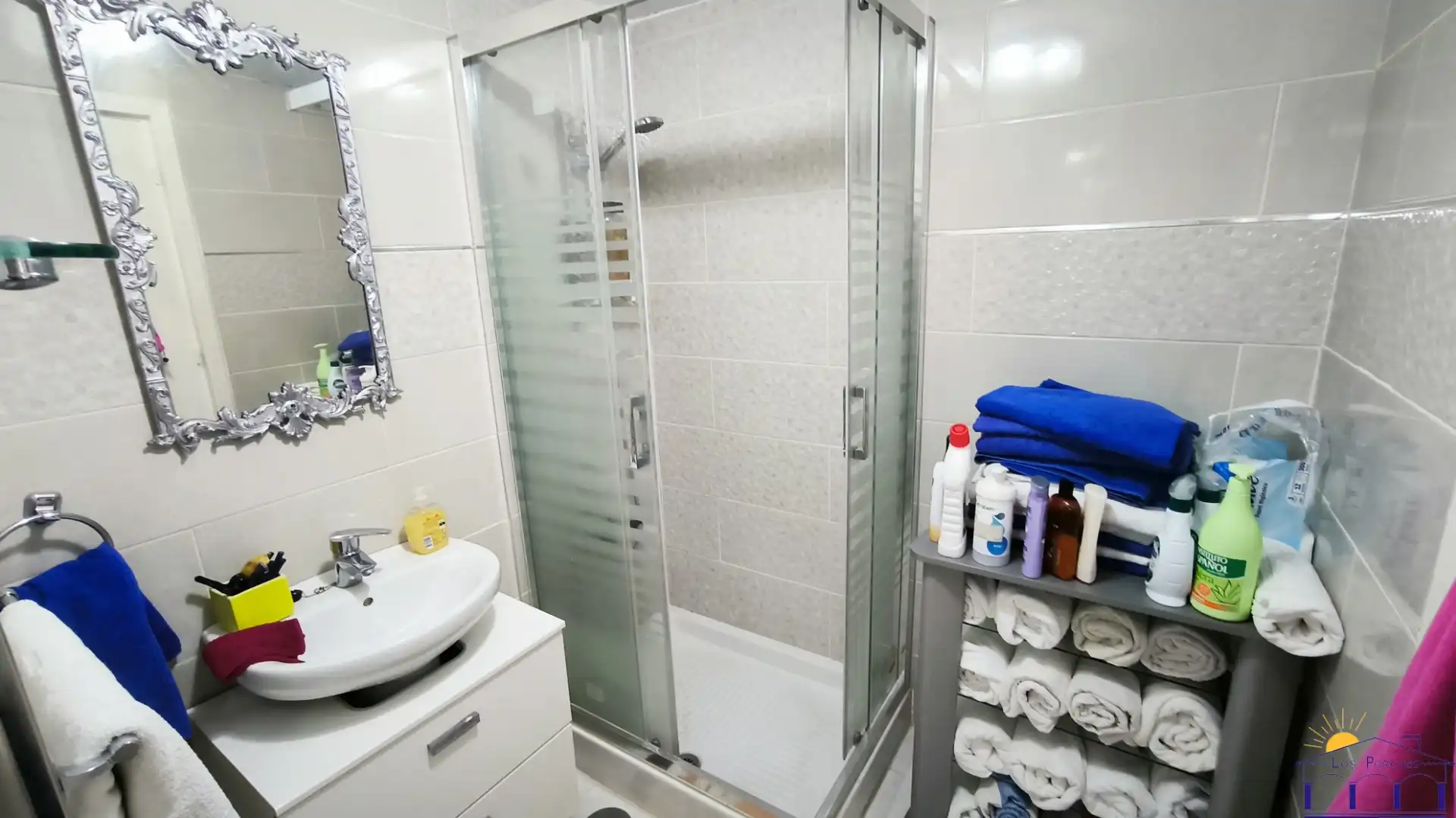 Baño de Apartamento en venta en Benalmádena con Aire acondicionado, Calefacción y Terraza