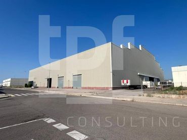 Industrial building for sale in calle Navelate