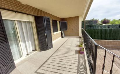 Terrace of Single-family semi-detached for sale in Fuenlabrada  with Air Conditioner and Terrace