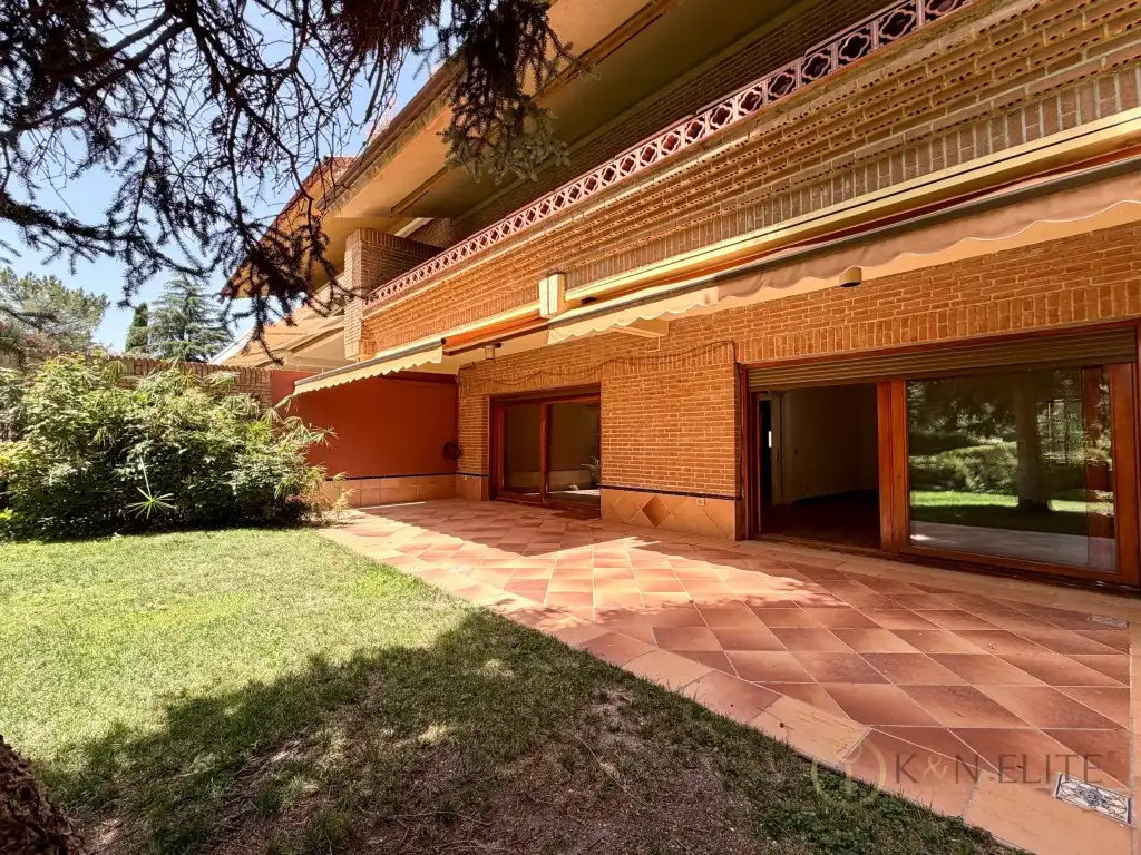 Jardín de Casa adosada de alquiler en Boadilla del Monte