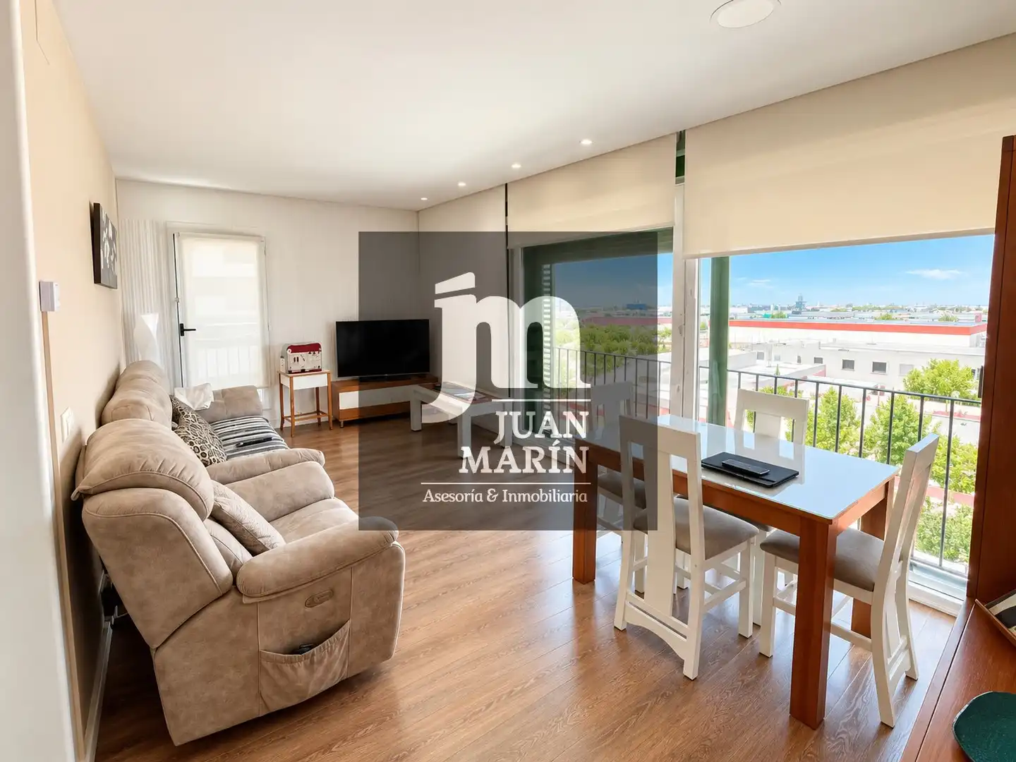 Sala de estar de Piso en venta en Albacete con Aire acondicionado, Calefacción y Trastero