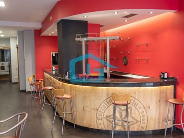 Business premises to rent in N/A