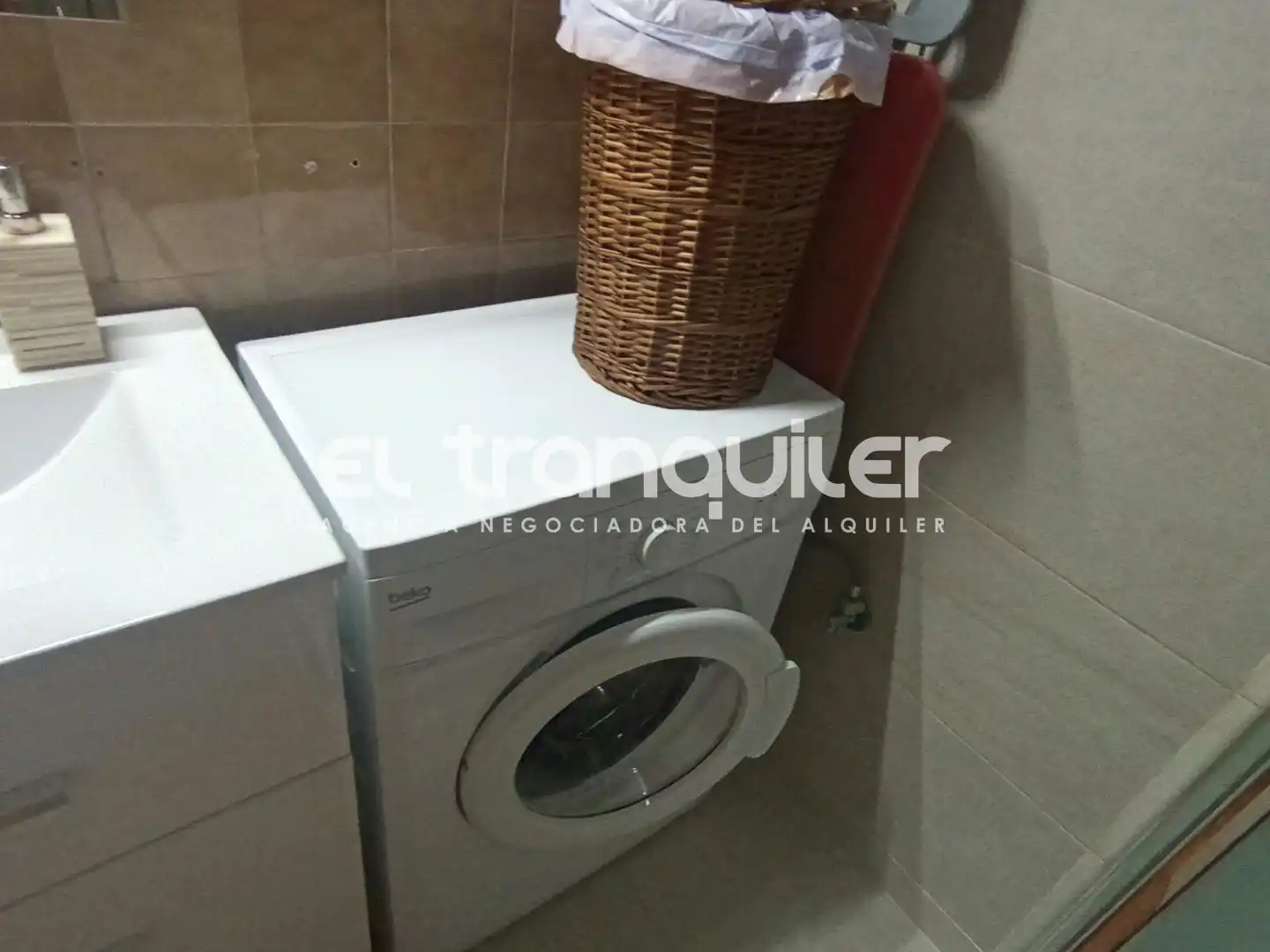 Study for rent in Pozuelo de Alarcón  with Swimming Pool, Furnished and Washing machine