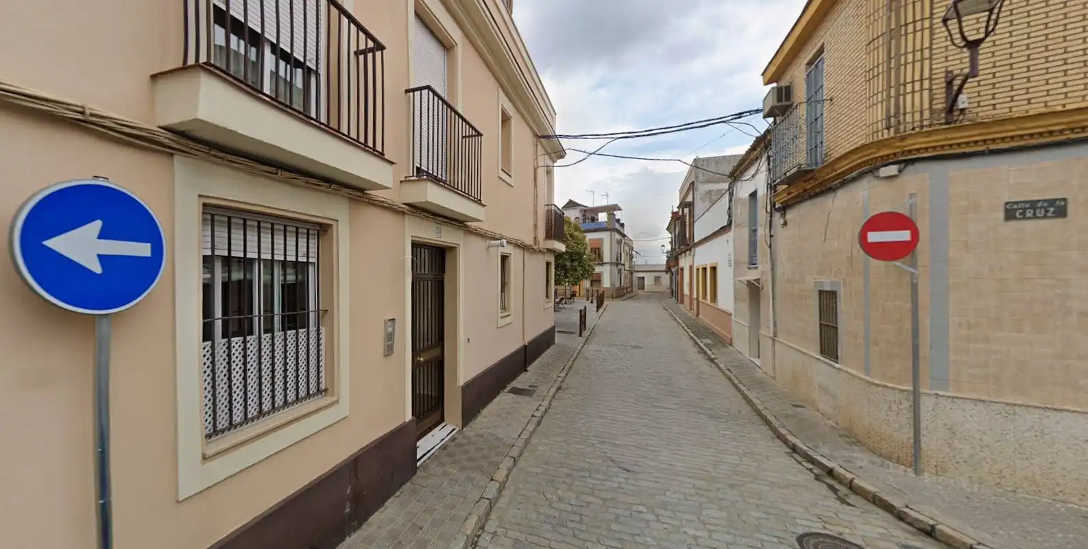 Exterior view of Houses for sale in Centro - Barriada Mallorca