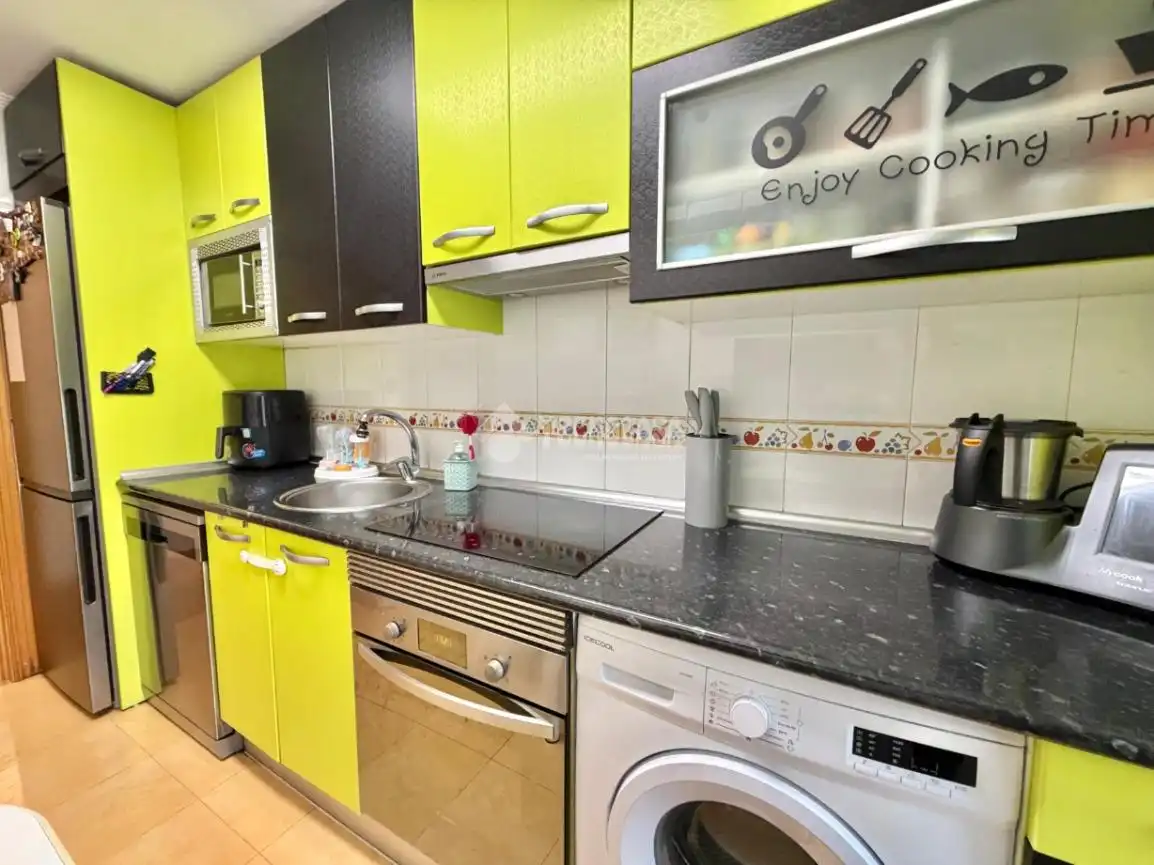 Cocina de Piso en venta en Palencia con Calefacción y Trastero