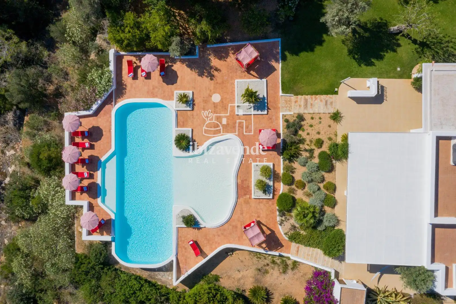 Piscina de Casa o chalet de alquiler en Santa Eulària des Riu con Aire acondicionado, Calefacción y Terraza