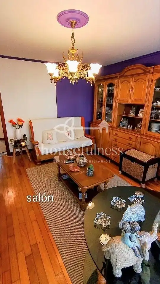Sala d'estar de Pis en venda en Ferrol amb Calefacció, Terrassa i Traster