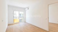Bedroom of Apartment for sale in  Barcelona Capital  with Air Conditioner, Heating and Parquet flooring