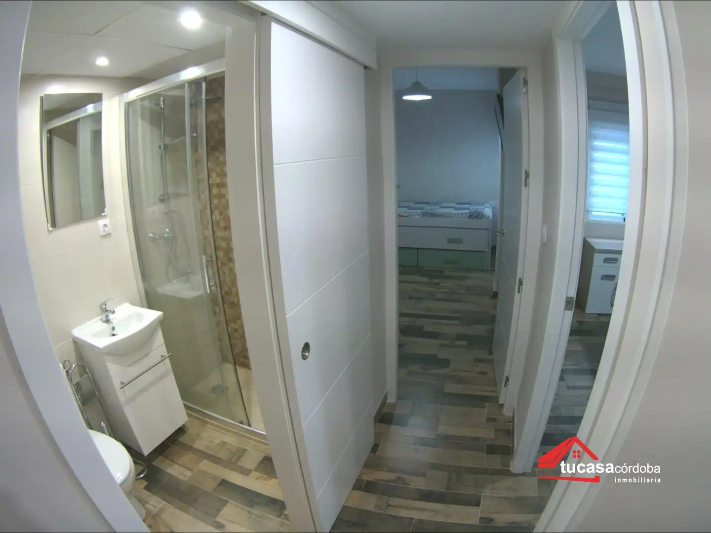 Bathroom of Flat for sale in Córdoba  with Air Conditioner and Furnished