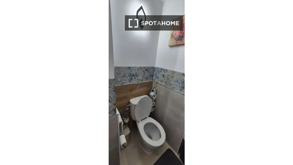 Baño de Estudio para compartir en Arona con Aire acondicionado, Terraza y Amueblado