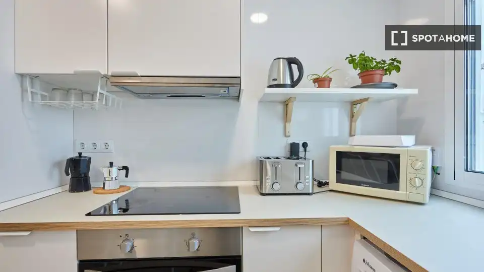 Küche von Wohnung zur untervermieten in Cádiz mit Klimaanlage und Terrasse