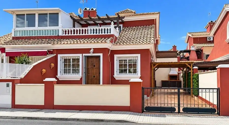 Xalet amb terrassa en venda a Calle Ebro, imagen 5