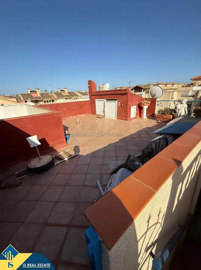 Bungalow con piscina en venta en Zona Carrefour - Urbanizaciones, imagen 18