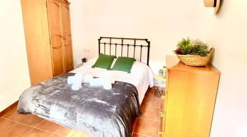 Foto 3 de Casa adosada en venda a Calle Rio, 32, Istán, Málaga