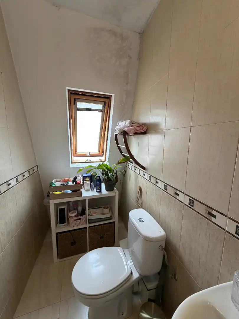 Bathroom of Attic for sale in Úbeda  with Air Conditioner, Heating and Terrace