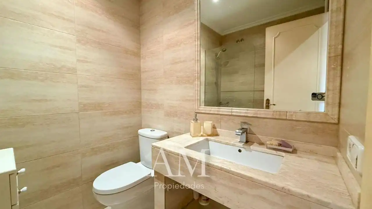Bathroom of Flat for sale in Vigo   with Heating and Storage room