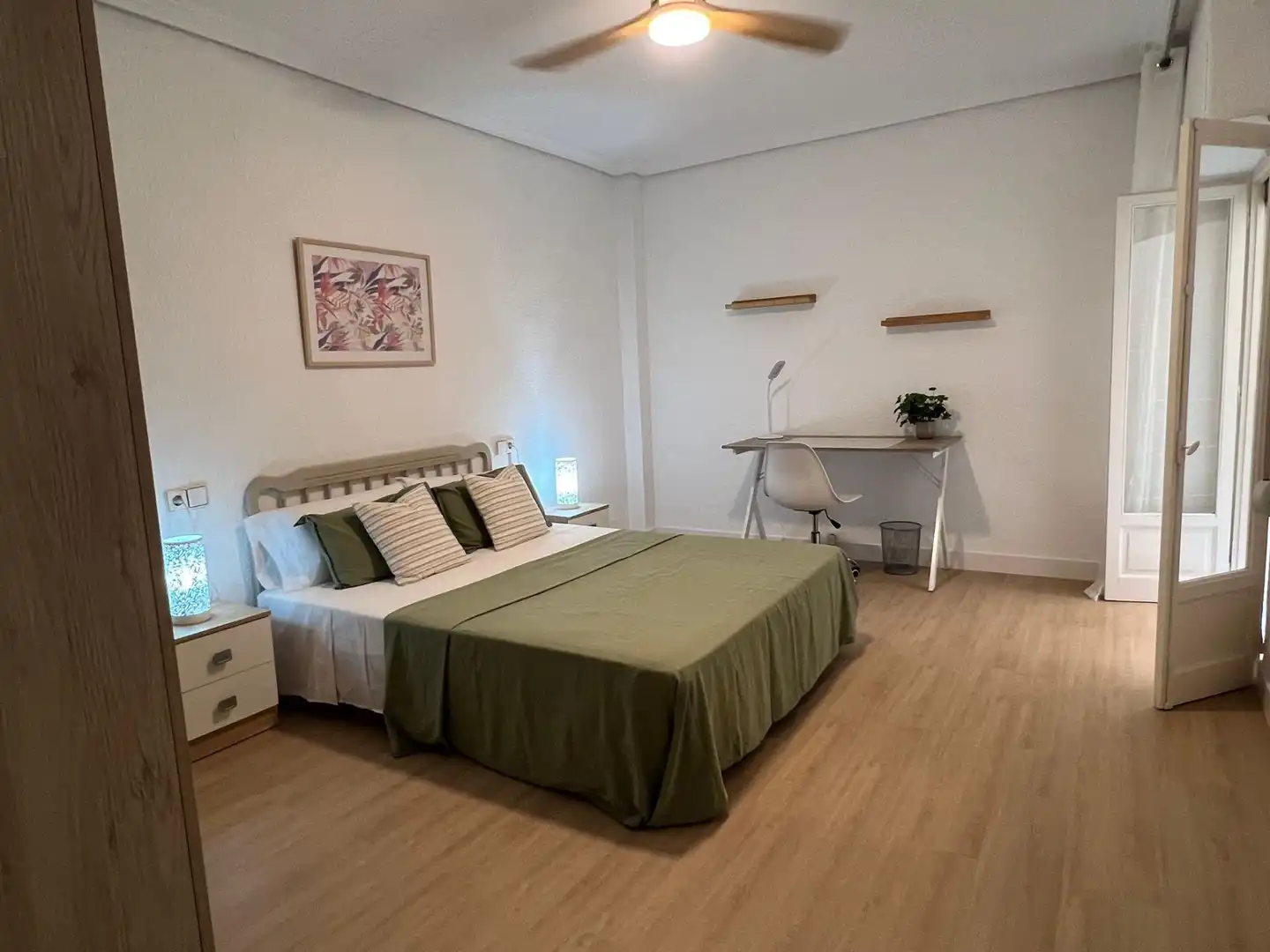 Flat for rent in Calle TORRES QUEVEDO, 51, Plaza Crevillente - Antiguos Juzgados - El Asilo