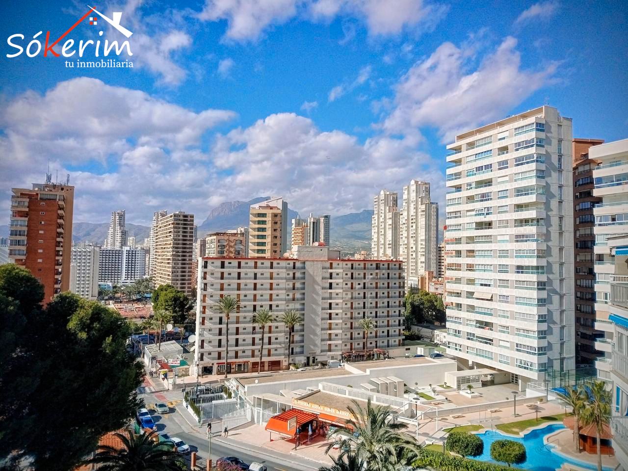 Vista exterior de Piso en venta en Benidorm con Aire acondicionado, Terraza y Amueblado