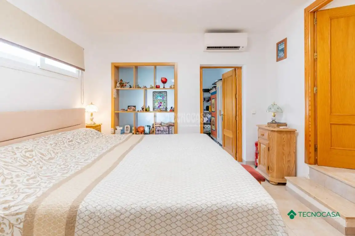 Bedroom of Houses for sale in Vícar  with Air Conditioner and Alarm
