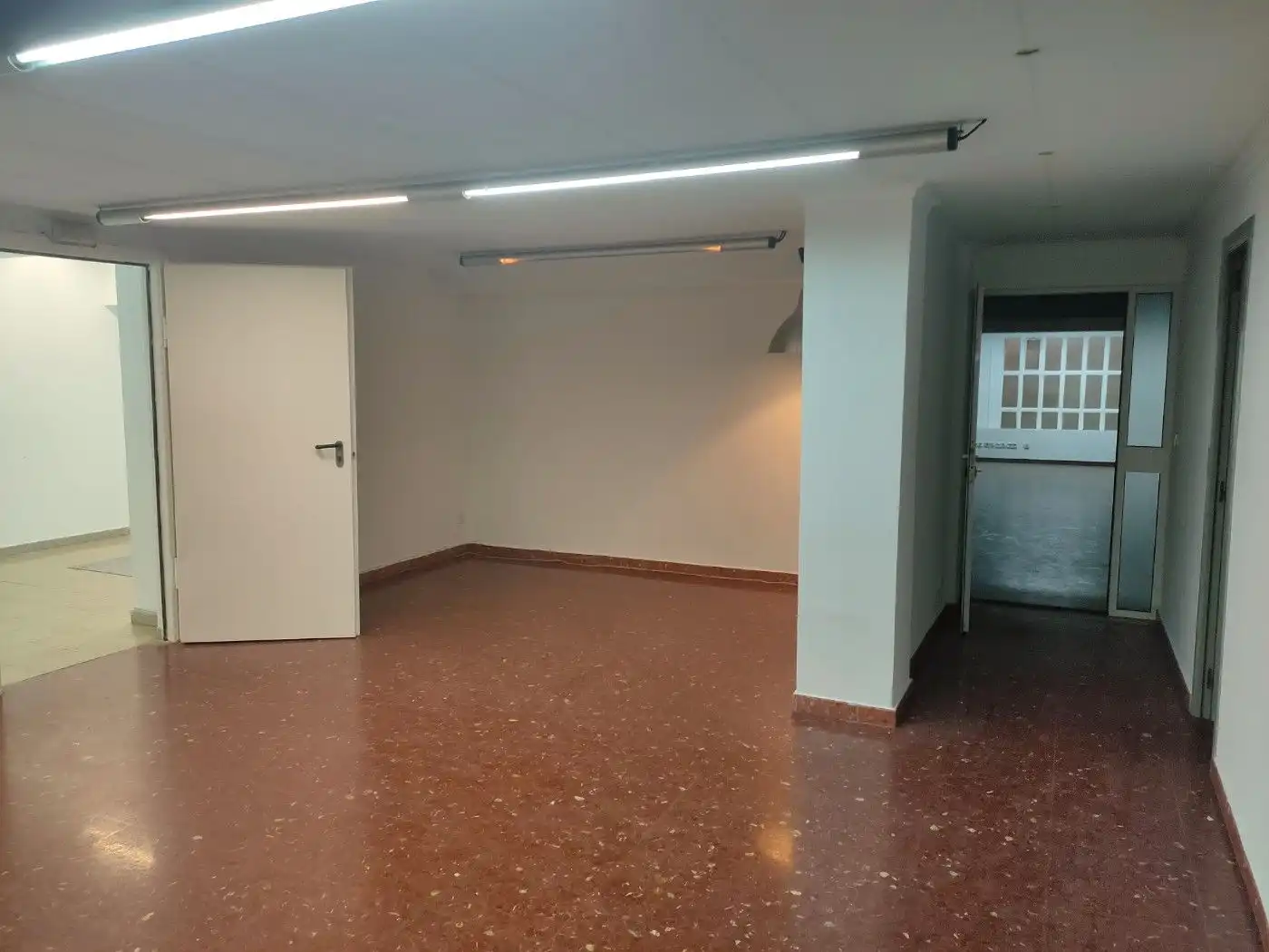 Local comercial en venda a Riu Nord, imagen 8