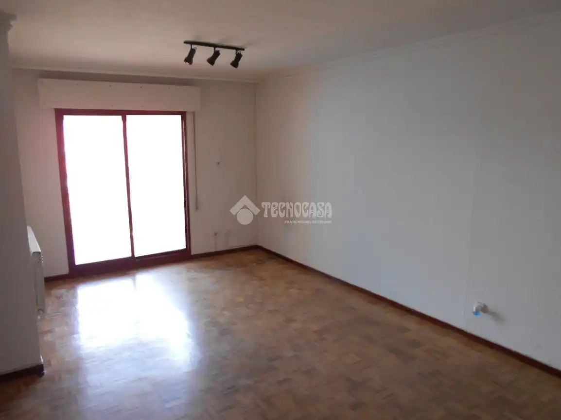 Living room of Flat for sale in Móstoles  with Heating, Parquet flooring and Terrace