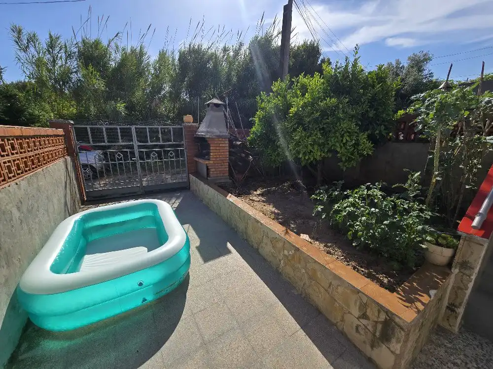Schwimmbecken von Haus oder Chalet zum Verkauf in Esparreguera mit Terrasse und Abstellraum