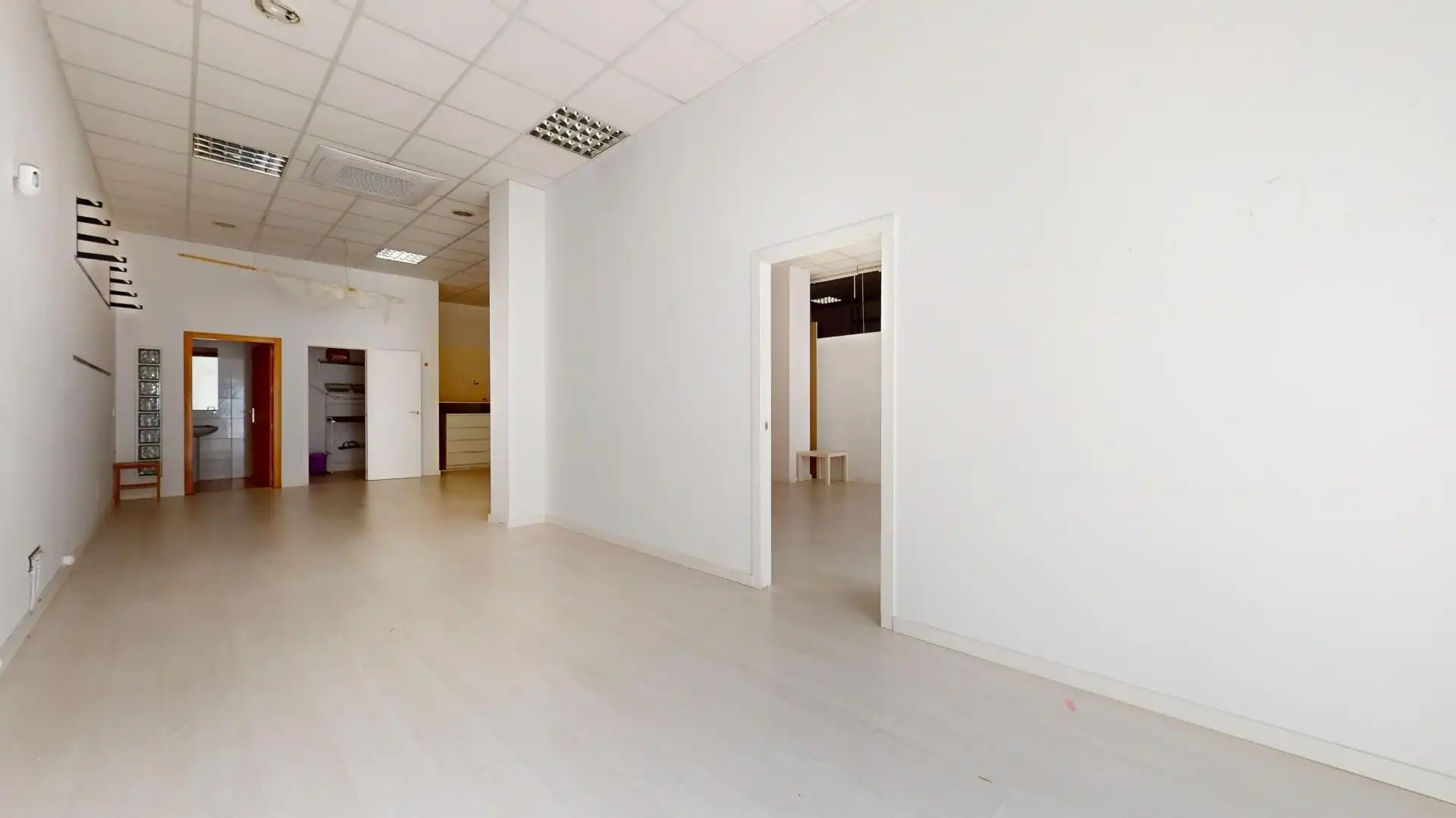 Geschaftsraum zum Verkauf in Murcia
