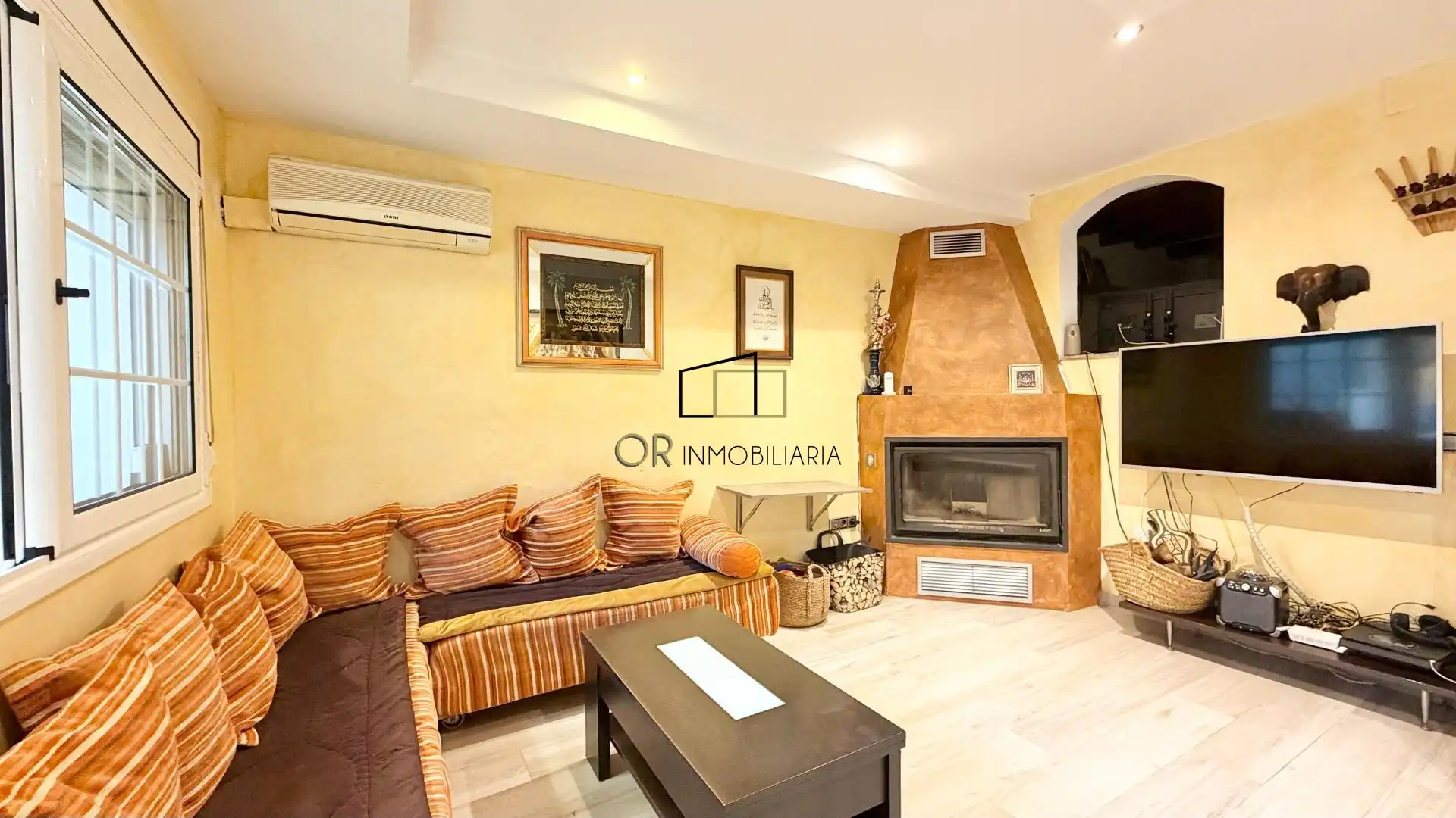 Casa con terraza en venta en Poble Nou, imagen 3